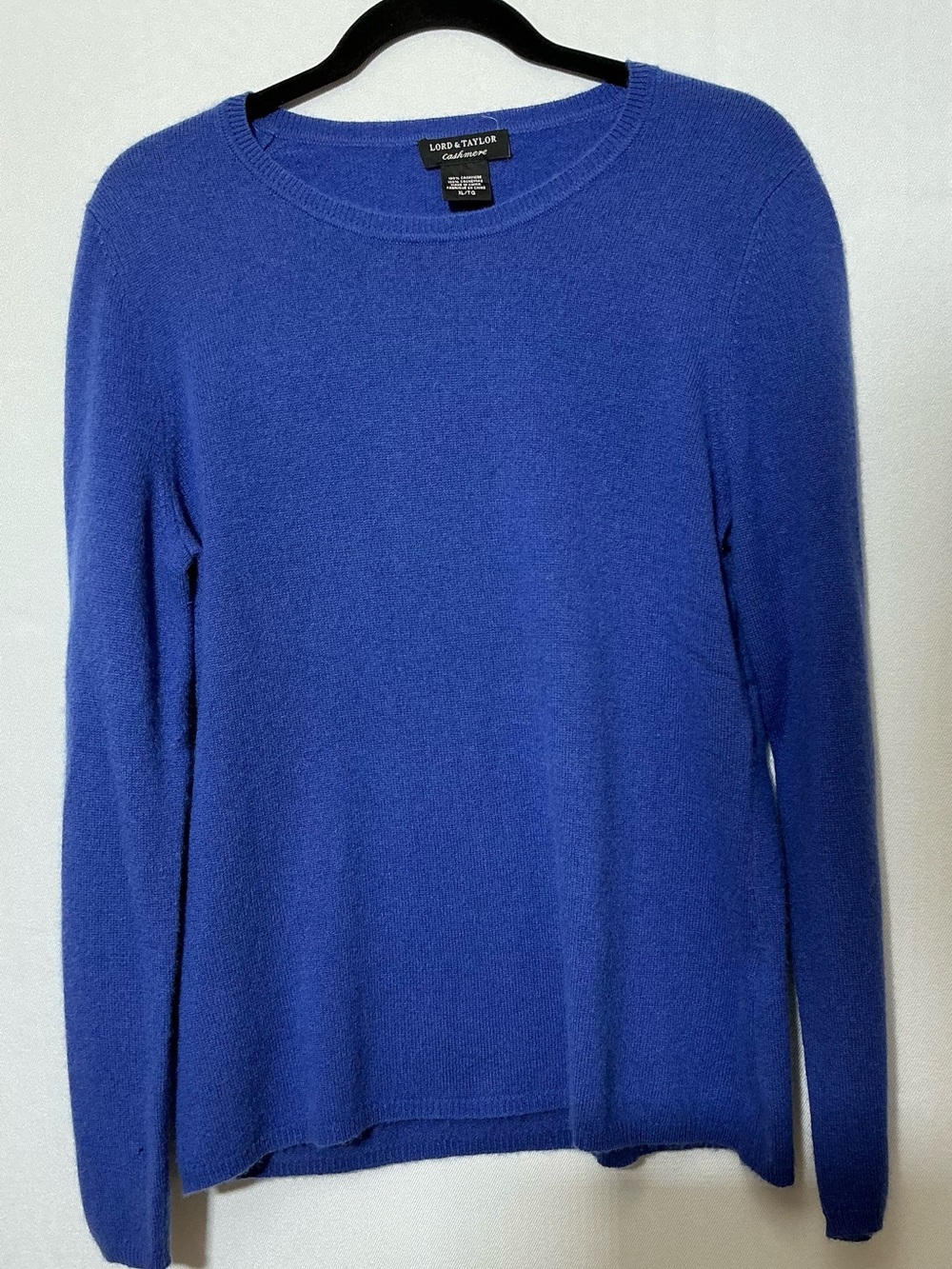 Lord & Taylor Scoopneck Cashmere Sweater in Royal Blue